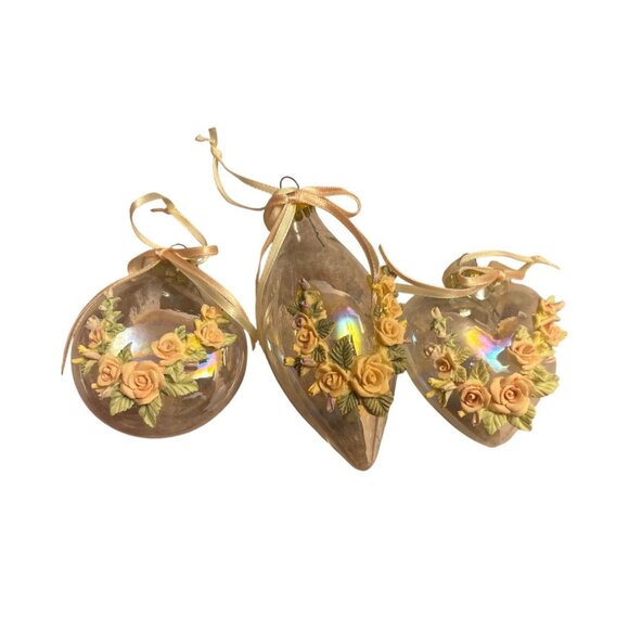 House of Lloyd  Victorian Rose Christmas Ornaments Set Of 3 - Delicate Glass Des - Picture 1 of 5